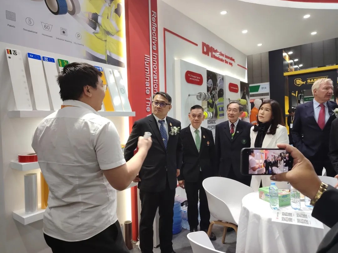 欧赔光学泰国劳动保护展 (5)